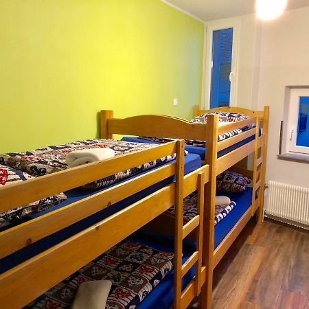 Aladin Hostel ลูบลิยานา ภายนอก รูปภาพ