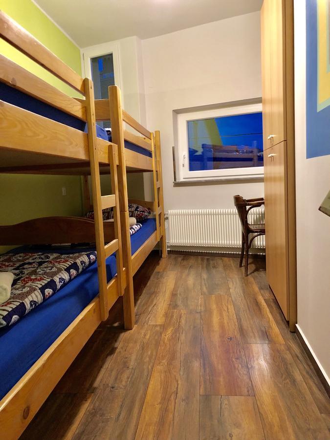 Aladin Hostel ลูบลิยานา ภายนอก รูปภาพ