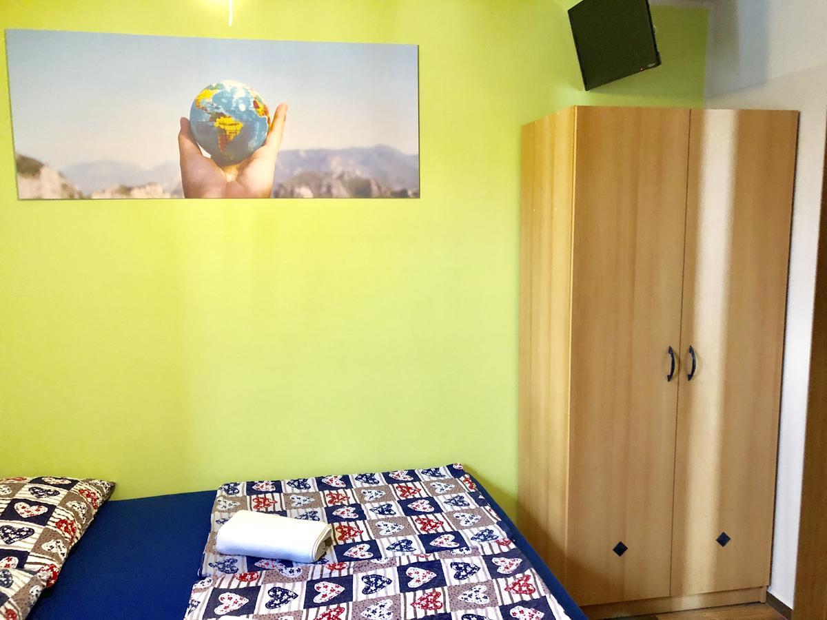 Aladin Hostel ลูบลิยานา ภายนอก รูปภาพ